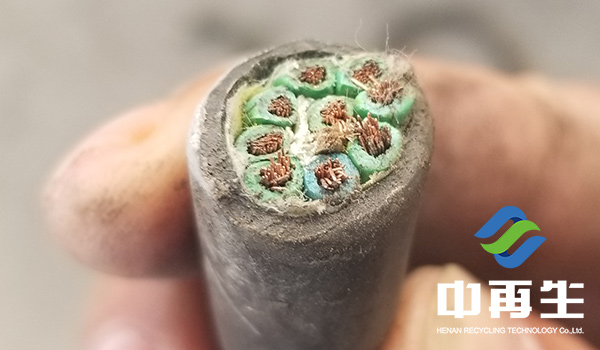 電線電纜撕碎機(jī)